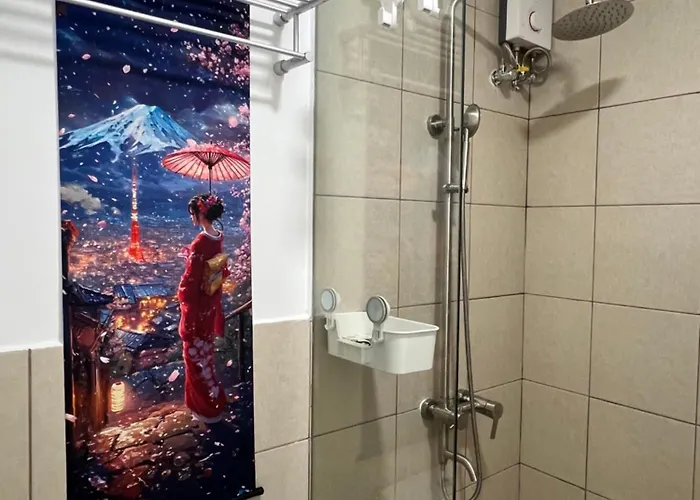 Japan Theme Near Shaw Mrt Kapitolyo Shangrila Mall Megamall Elements Netflix Prime Hbo Max Apartamento